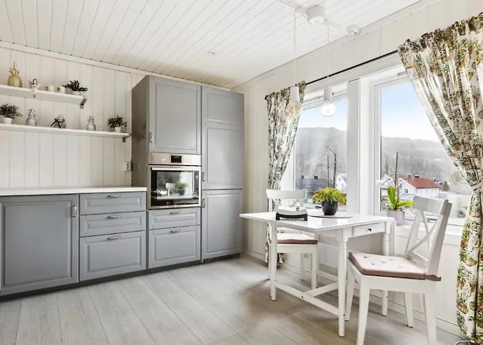 Spacious 3-bedroom With Balcony And Free Parking Orkland Near Trondheim
