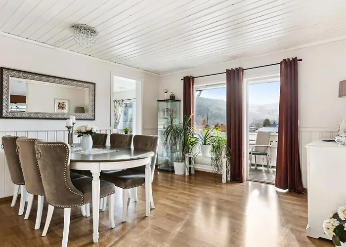 Apartment Spacious 3-bedroom With Balcony And Free Parking Orkland Near Trondheim *