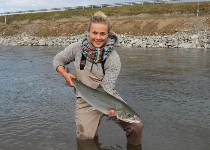 Spacious 3-bedroom With Balcony And Free Parking Orkland Near Trondheim Apartment